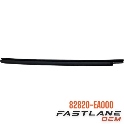 Nissan Xterra 2005-2015 puerta trasera exterior moldura nuevo fabricante de equipos originales 82820-ea000 Foto 1 de 4