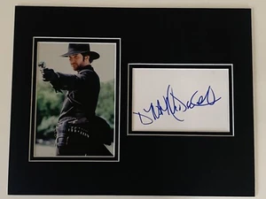 SCHAUSPIELER DYLAN MCDERMOTT signed handsigniertes Passepartout Foto mit Schnitt 11"x14" - Bild 1 von 2