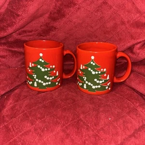 Waechtersbach Christmas Tree Mugs Made In Germany Set Of 2 - Picture 1 of 5