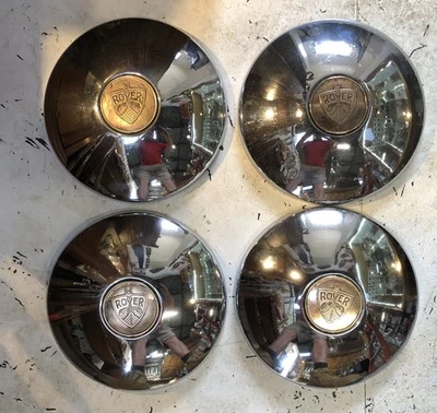 Juego De 4 Tapacubos De Metal P4 De Colección En Excelente Estado  Foto 1 de 4