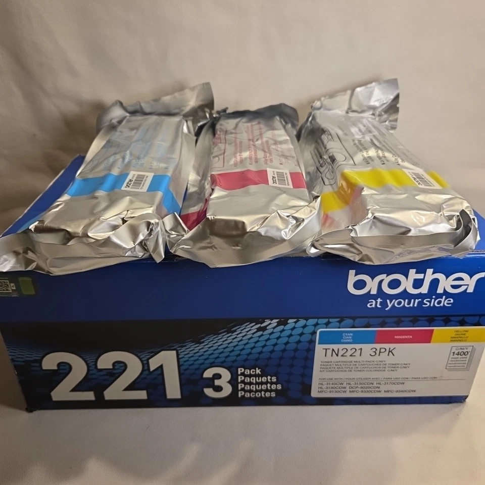 NOVO GENUÍNO - BROTHER TN221 PACOTE COM 3 CARTUCHOS DE TONER COLORIDOS - SACOS SELADOS TN2213PK - Imagem 1 de 1