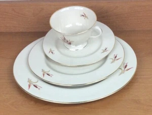 PICKARD China 4 Piece Set Luncheon Plate Cattails 1080 Made in USA - Picture 1 of 7