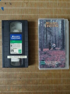 Miller’s Crossing VHS Gabriel Byrne Albert Finney John Turturro Coen Bros. - Foto 1 di 7
