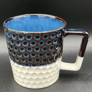 Taza Starbucks 2017 escalas de sirena aniversario taza de cerámica azul y blanca 12 oz - Imagen 1 de 8