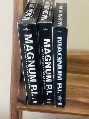 Magnum PI Complete Seasons 1 2 5 DVD Tom Selleck Thomas Jonathan Higgins Foto 1 de 4