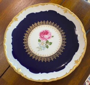 Rosentahl German Porcelain - Collectable Plate No. 18 - Width 20 cms - Picture 1 of 2