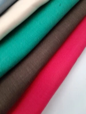 Craft Linen Scrap Bag 5 Pieces Of 100% Irish linen Crafting Fabric CL40 - Image 1 of 4