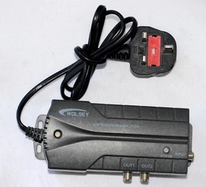 wolsey 2 way distribution amplifier for uhf(freeview)/vhf(radio) - Picture 1 of 2