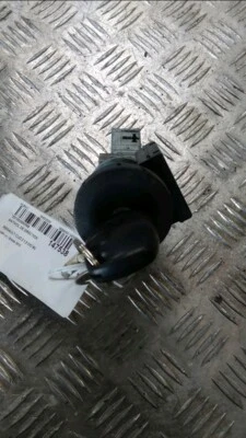 ANTIVOL DE DIRECTION Renault Clio III Estate/Grandtour (KR) 2012 7701208408 - Photo 1/3