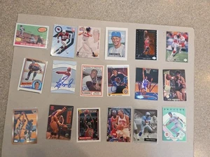 (1100+) ASST SPORT KARTEN LOT MIT VIELEN STARS, RCs, HOF, VINTAGE & INSERTS - M. JORDAN - Bild 1 von 9