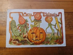 Antike Merry Hallowe'en Postkarte, geprägtes anthropomorphes, um 1910 MAILED - Bild 1 von 4