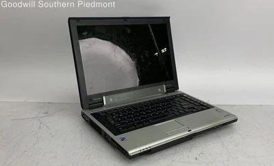 Toshiba Satellite M55-S3512 Intel Pentium M 1.86GHz 1GB RAM No HDD - Parts - Image 1 of 4