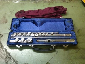 Selmer FL302 USA versilberte Querflöte mit Etui - Bild 1 von 5