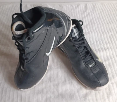 ZAPATOS DE BALONCESTO NIKE TALLA 7,5 PARA MUJER AIR FLIGHT SOARIN ESTILO #357632-011 Foto 1 de 4