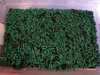 Lote de 250 cañas K'nex verdes/negras 5/8in Pieza de repuesto estándar a granel 30950J  Foto 1 de 2