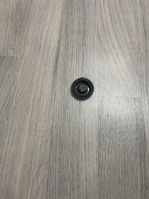 Cubierta de goma para manija de puerta delantera izquierda del lado del conductor 10-13 OEM Suzuki Kizashi Foto 1 de 4