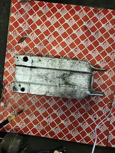 MERCEDES E KLASSE W212 2010 STOßSTANGE VERSTÄRKUNG VORNE LINKS A2126200595 - Bild 1 von 3