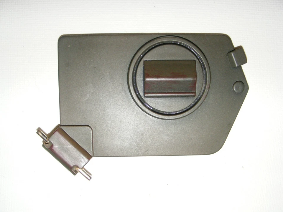 1:6 M5 Stuart RC Tank by 21st Century Toys Hull Hatch Cover (Left Side) - Image 1 of 1