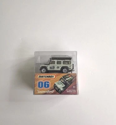 Matchbox Superfast Land Rover Defender - Image 1 of 4