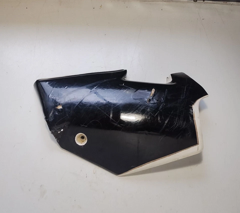 Husqvarna TE410 TE 410 1999 panel de matrícula lateral izquierdo Foto 1 de 4