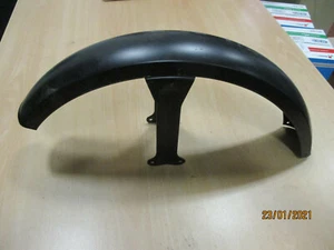 PARAFANGO ANTERIORE PIAGGIO SI SL2 91-97 DA VERNICIARE RMS 142680240 - Foto 1 di 2