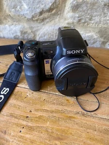 Sony DSC-H9 Cybershot 8.1MP 15x Zoom 1080 Full HD Digital Camera - Picture 1 of 9