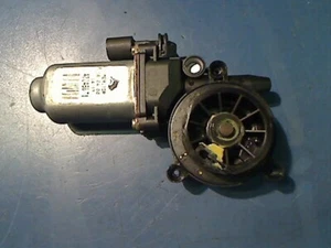 Fensterhebermotor Rechts Vorne Renault 400468T1 B Clio 1.2 - Bild 1 von 4