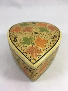 Gold Leaf Design Trinket Box Hand Painted Lidded Storage Tray Leaves Vintage - Picture 1 of 10