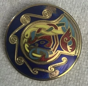 Vintage Tara Ware Book of Kells Irish Enameled Brooch Celtic Shield - Picture 1 of 4