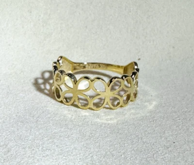 Solid 10K Yellow Gold Flower Link Ring Size 6 - Image 1 of 4
