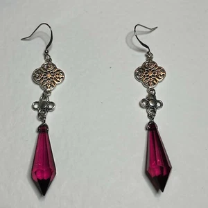 CHARM. VIKTORIANISCHE STL FACETTIERTE PFLAUME LILA ACRYL KRISTALL SILBER PL OHRRINGE SEHR GUTER ZUSTAND - Bild 1 von 4