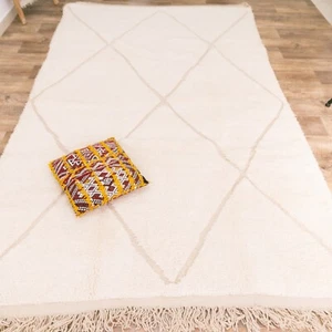 Ivory White Moroccan Rug – Scandi BeniOurain Carpet – Berber Handmade Wool Rug - Picture 1 of 10