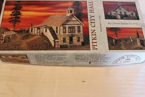 HO Scale Builders in Scale, Pitkin City Hall, Craftsman Kit, #10 - Picture 1 of 3