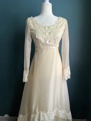 Vintage Ivory Bridal Originals 1970s Wedding Dress ILGWU - Image 1 of 4