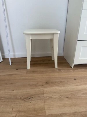 IKEA INGOLF Hocker, weiß - Bild 1 von 4