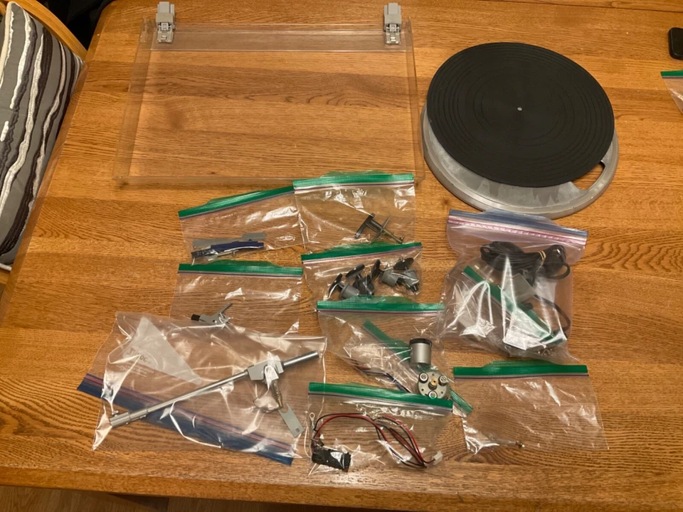 Vintage JVC L-A100 Belt Drive Turntable Parts, head shell, platter, feet, motor - Image 1 of 1