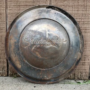 Rare Antique Vintage Studebaker President Hubcap Cap Man Cave Wall Sign Gas Oil - Picture 1 of 9