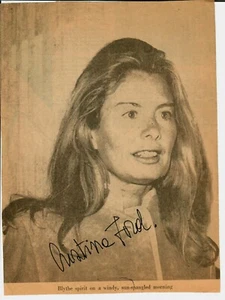 RAR! "Italian Socialite" Cristina Ford handsigniertes 7x9,5 Zeitungsfoto Echtheitszertifikat - Bild 1 von 2