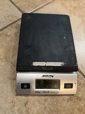 Accuteck S 50lbx0.2oz All-In-One Digital Shipping Postal Scale . Used - Image 1 of 4