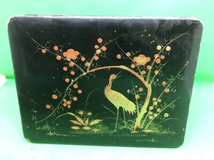 ANTIQUE ENGLISH BLACK LACQUER PAPIER MACHE CHINOISERIE BOX Mid of the 19th C. - Picture 1 of 7