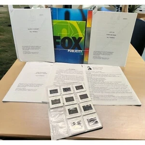 Fox TV Show Ally McBeal 2000 Calista Flockhart Lucy Lui Jane Krakowski Dias - Bild 1 von 9