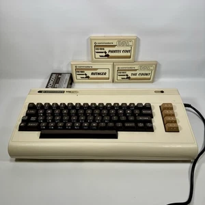 Commodore Vic-20 Computer W 3 Games Power Cord Parts Or Repair UNTESTED TURNS ON - Picture 1 of 18