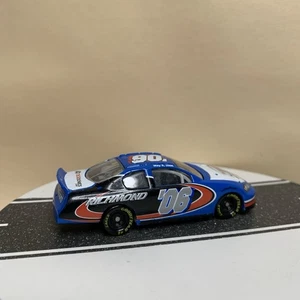 2006 Team Caliber NASCAR Richmond Raceway Chevy Monte Carlo Stock Car 1:64 NM - Picture 1 of 12