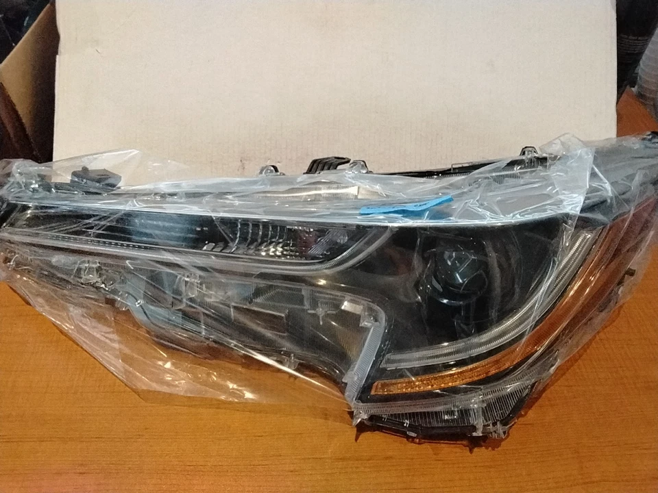 Faro conductor izquierdo haz único Toyota Corolla 2020 2021 2022 2023 OEM Foto 1 de 4