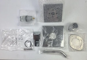 Delta Ara Kit de moldura de grifo de ducha de 1 manija en cromo T14267 - Imagen 1 de 2