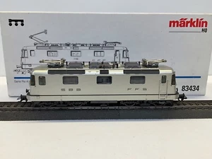 MARKLIN HO LOCOMOTIVA ELETTRICA 83434 Re 4/4 SBB RARA EDIZIONE METALL NUOVA - Foto 1 di 3