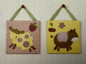 CoCaLo Baby Abby's Farm zweier Set 10"" x 10"" Leinwand Kunst Wanddekor Neu im Karton - Bild 1 von 7