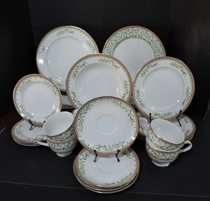 MIKASA HOLIDAY TRADITIONS 7PC SET FOR 4 (28 PCS TOTAL) - Picture 1 of 10