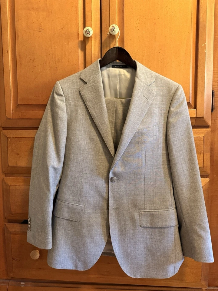 Suitsupply Lazio Suit Slim Fit Wool 2-Piece 38S Jacket & 32x26 Pants Light Gray - Image 1 of 4