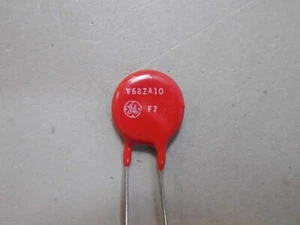 Lot of 225 GE / LittleFuse V68ZA10 Varistors 1kA 3300pF - Picture 1 of 5
